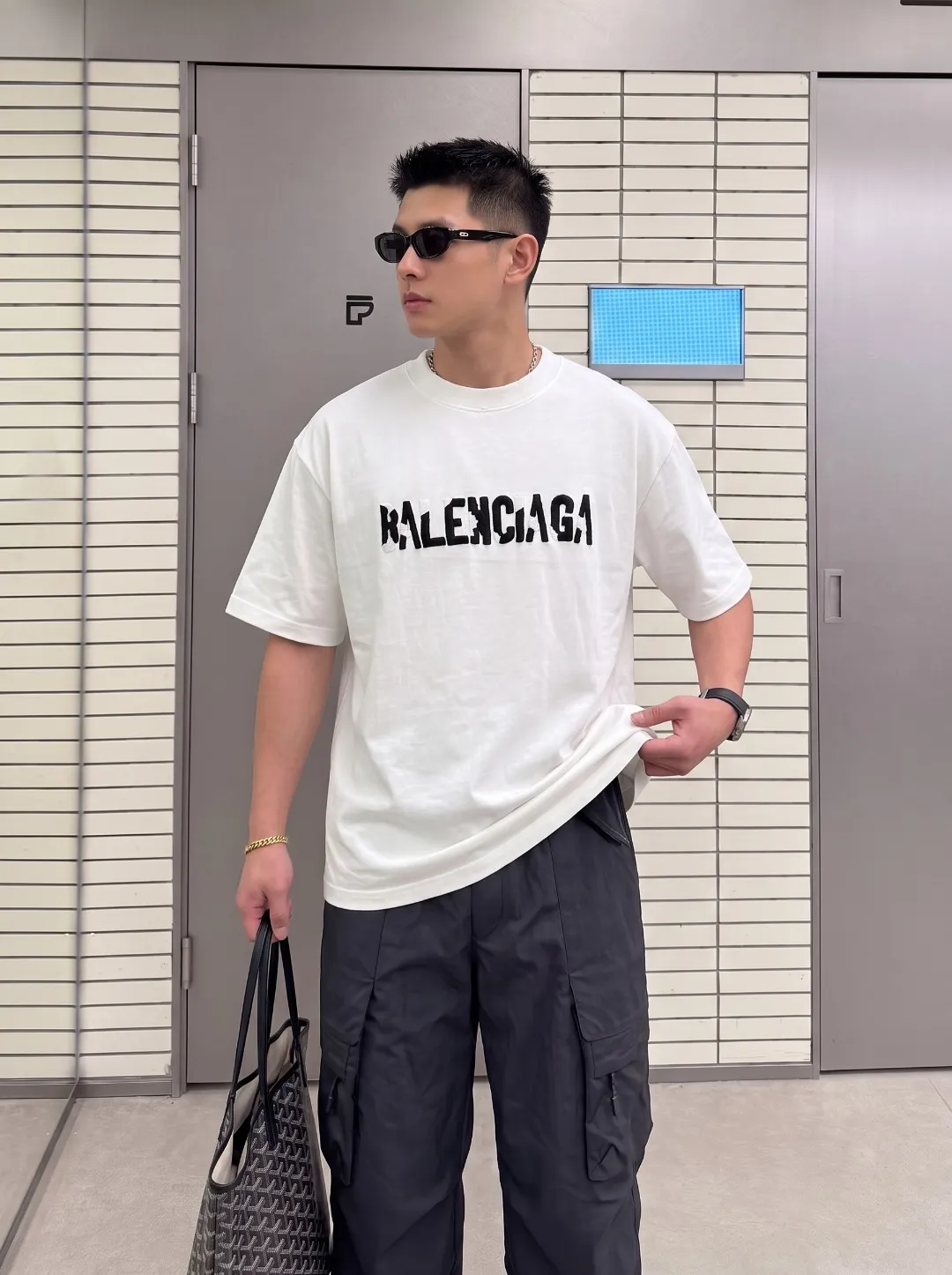 P100✨🔥 [BALENCIAGA] 2026FW short-sleeved T-shirt Premium 26s double yarn 300g fabric embroidery fraying process Color: Black White Red Size: S M L XL 2XL